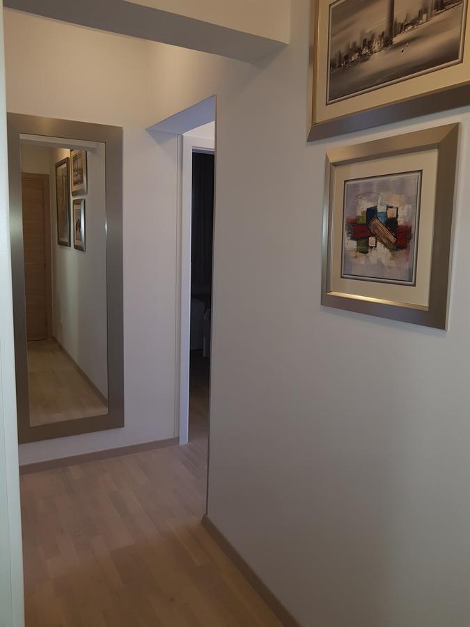 Apartments Petricevic โปดสตรานา ภายนอก รูปภาพ
