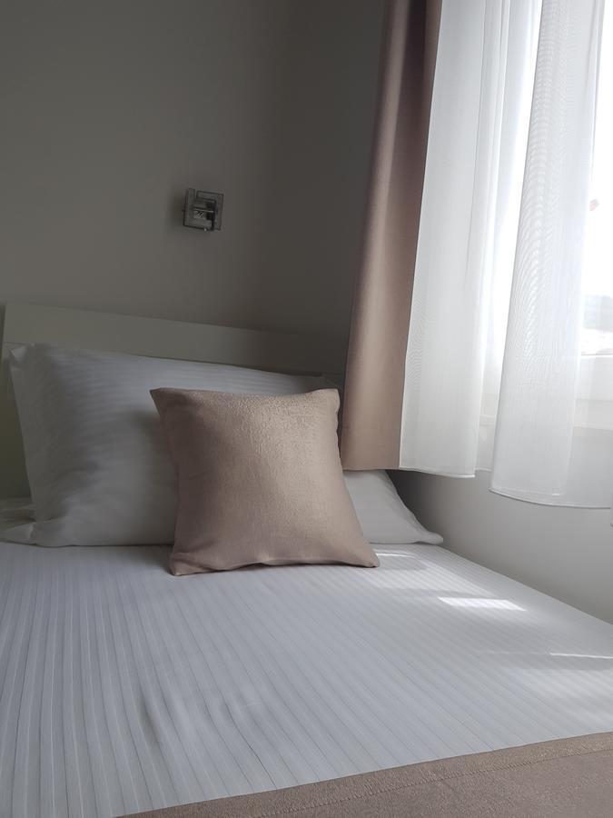 Apartments Petricevic โปดสตรานา ภายนอก รูปภาพ